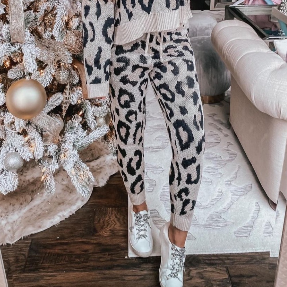 VICI knit jogger